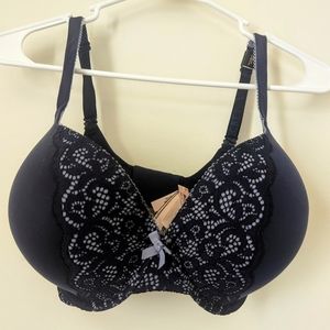 Victoria's Secret Body by Victoria Perfect Shape Bra